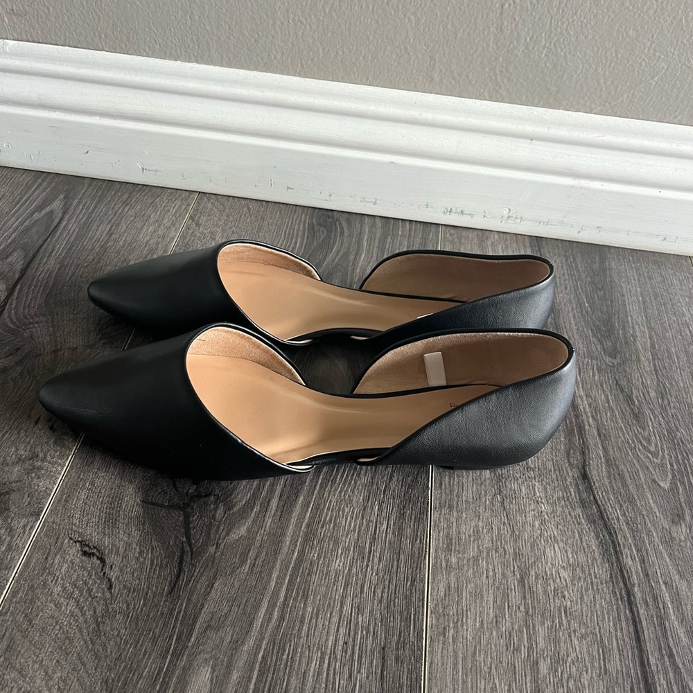 Women’s Ballet Flat  Shoes     size 10 color black